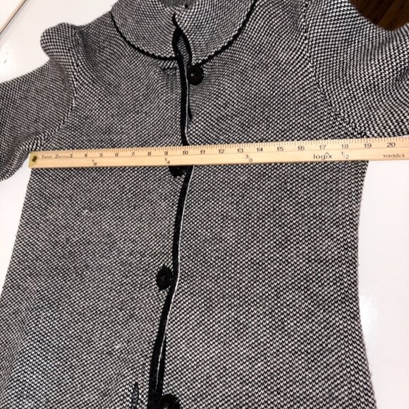 Italian Wool Blend Black White Sweater Overcoat Buttons Classic Timeless Size L - Picture 9 of 10